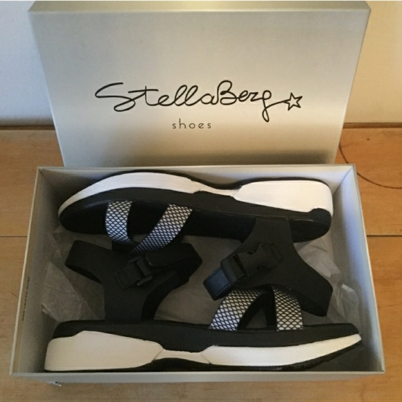 NWB Stella Berg Athleisure Sandals Sz 11 - Picture 2 of 4